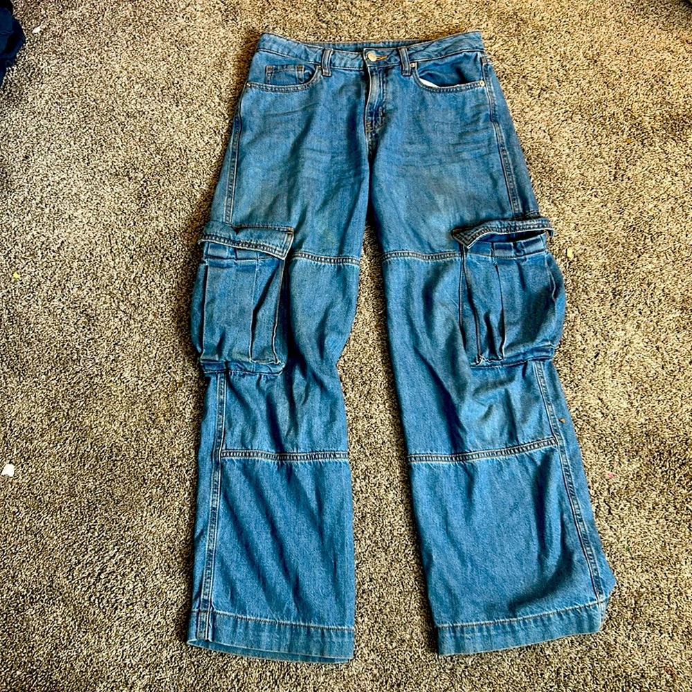 Wide legged cargo jeans. VERY BIG pockets. Bought them at Target